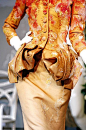 Christian Dior haute couture, Fall 2007衣摆设计  下摆