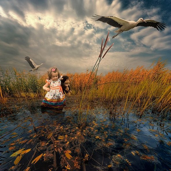 摄影师超现实主义作品 描绘奇幻童话世界