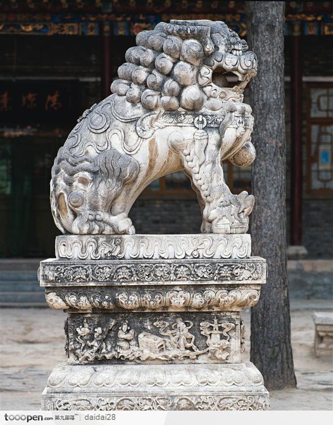 东方石狮-历史悠久的石狮子