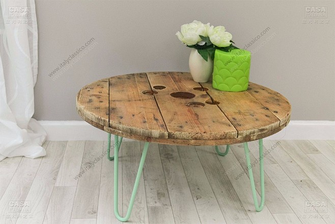现代客厅实木圆桌咖啡桌