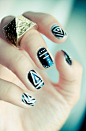 Unique black and white manicure #nailart