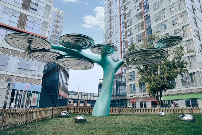 雕塑 树型的水滴——北京首开万科城市之光...
