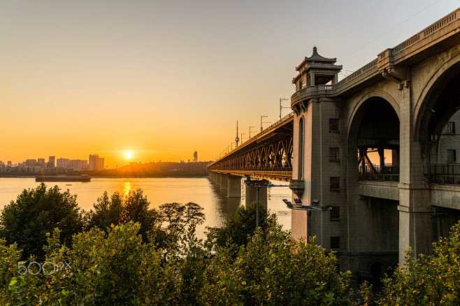 sunset of the bridge...