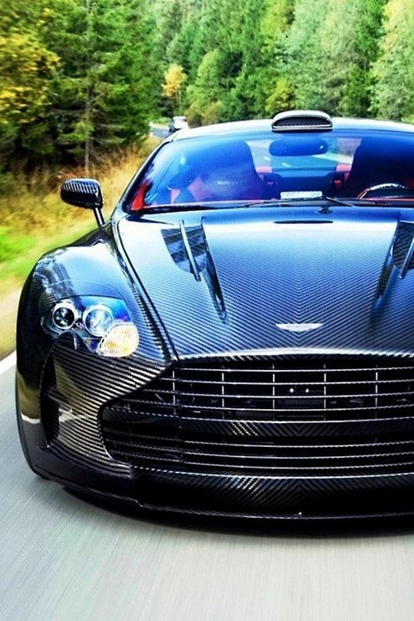 Aston Martin | Super...