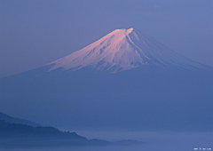 一溪绿水采集到美丽的富士山