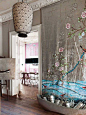 Contemporary-Chinoiserie-Decor-Living-Room-lostindecoration.tumblr