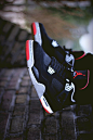 Air Jordan 4 BRED photography Be sure to like our Facebook page: https://www.facebook.com/grace.fang.752 Follow us on twitter: https://twitter.com/janeheskicks Follow our youtube: https://www.youtube.com/channel/UCTfM2PjbMJJuHmeyWGUaCdg Shop our online st