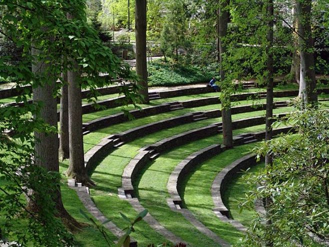 Scott Amphitheater, ...