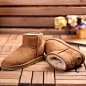 羊皮毛一体真皮雪地靴，澳大利亚进口羊毛皮一体，具有绝佳的排汗性和透气性，防滑材料，稳定性强，经久耐磨，饱满楦头，利用人体工学，让脚趾头更舒服！