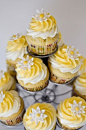 Creamy-Lemon-Cupcakes.#cupcake##无法拒绝的水果控#纸杯蛋糕~