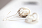 法国设计师Raphael 利摩日白陶瓷镀银婚礼当代线条意识流耳环 Ega-淘宝网