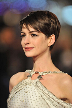 文森飞采集到Anne Hathaway 安妮 海瑟薇