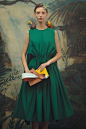 Delpozo Pre-Fall 2018 Fashion Show : The complete Delpozo Pre-Fall 2018 fashion show now on Vogue Runway.