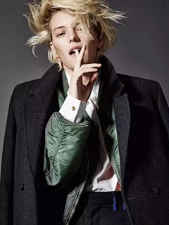 月夜肉肉采集到Erika Linder