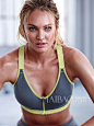 维多利亚的秘密 (Victoria's Secret)   运动内衣2014秋季Lookbook模特：Candice Swanepoel、Lily Aldrige