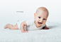 Dmitry Vetrov在 500px 上的照片Infant is lying on the carpet