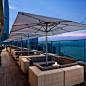 6pm: Happy Hour with a view | 24 Things To Do In Hong Kong In 24 Hours: 