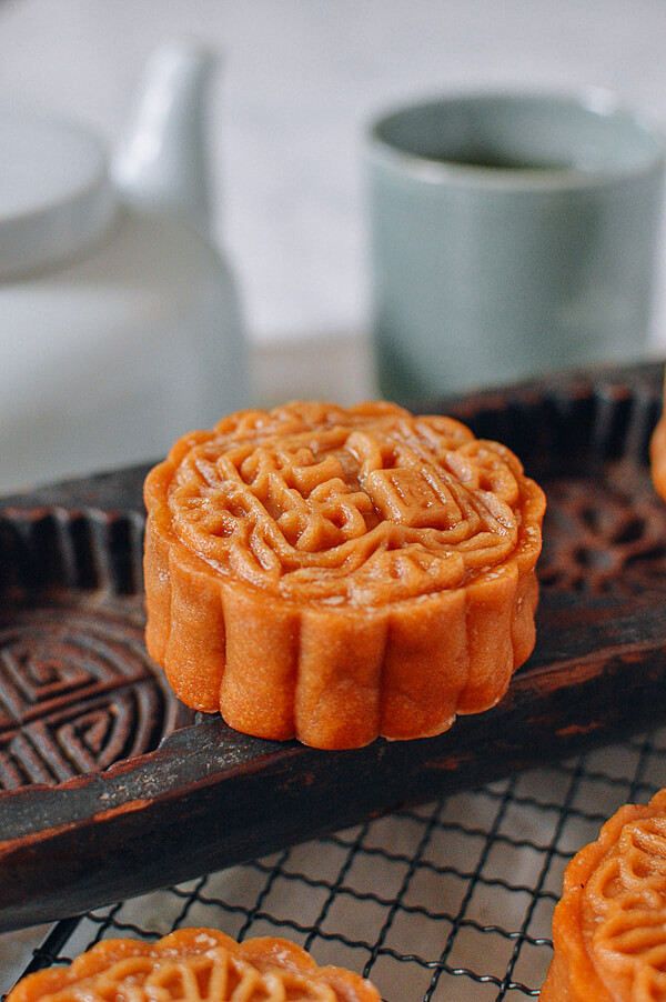 Lotus Mooncakes with...