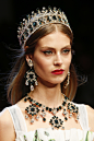 Dolce & Gabbana Spring 2018 Ready-to-Wear  Fashion Show Details : See detail photos for Dolce & Gabbana Spring 2018 Ready-to-Wear  collection.