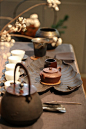 把盏一杯香茗，任丝丝幽香冲淡浮尘，沉淀思绪,体会人生。中式茶具摆件设计。