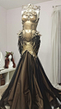Gorgeous! I can imagine Amazons from the capitol wearing this!