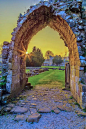 夕阳穿过拱门,博尔顿修道院 英国﻿Sunset through the Arch, Bolton Abbey.... UK﻿