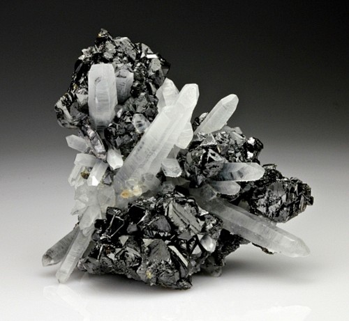 Sphalerite with Quar...