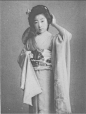 1908年的日本艺妓。