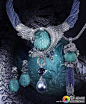 [卡地亚高级珠宝：喀迈拉 - 珠宝网 - www.zhubao.com] 喀迈拉是希腊神话里拥有神奇吐火功力的女兽，卡地亚将古老神话里的角色完美演绎在当代高级珠宝艺术珍品中。镶嵌在绝美项链中重达82.06克拉的巨型绿色绿柱石晶莹剔透，生动地展现旺盛地生命力，垂坠而下静谧的稀有蓝宝石和珍珠愈发显现出作品的神秘、经典和独特气质。耳环中两颗绿色绿柱石则重达106.23克拉。