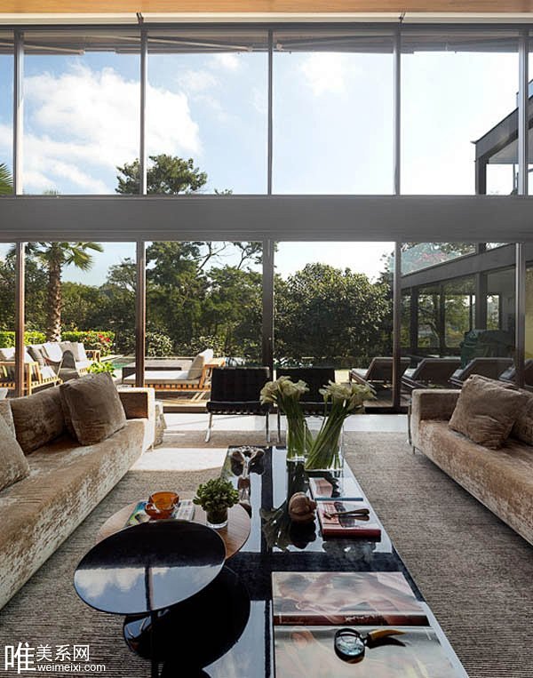 玻璃钢结构打造超豪华别墅家居 巴西Lim...