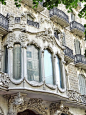 Parisian bay window: 