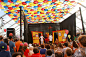 葡萄牙艺术节 áGITAGUEDA 用彩虹伞撑出一个缤纷的世界