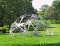 美国金字塔山雕塑公园的“蜻蜓巨蛋“雕塑