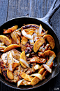 Apple Cinnamon Pork Chops Recipe | gimmesomeoven.com