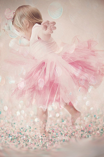 粉色可爱小花童~  #萝莉#