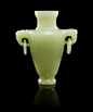 A Celadon Jade Vase - 亚洲艺术品 - Leslie Hindman2016年亚洲艺术品春季拍卖会 - 拍卖结果 | 艺度拍卖网