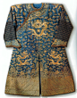 Chinese_summer_court_robe_('dragon_robe'),_c._1890s,_silk_gauze_couched_in_gold_thread,_East-West_Center.jpg (1608×2052)