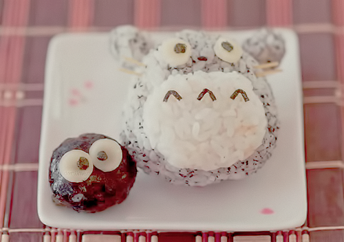 Totoro Onigiri-ing (...