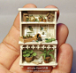 #Miniature Dollhouse娃娃屋赏析#迷你，再迷你，这些小物件做起来都不难，大家不妨可以试试锯一下木头，上一下颜色，只要有耐心，有信心，我们也可以做得到