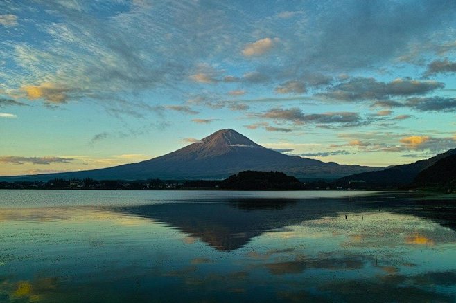 日本摄影师镜头下的多面富士山_新闻_腾讯...