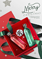 丝带礼盒 美妆护肤 水润亮滑 套装产品 美妆圣诞节活动海报PSD ti336a10804