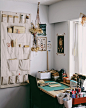 Tiffany on Instagram: “A new corner in my living room ✨ #corner #readingcorner #journaling #journal #murlifestyle #quitemoment #junkjournal #junkjournaling…” : 1,094 Likes, 19 Comments - Tiffany (@tiffybutter) on Instagram: “A new corner in my living room