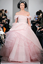 oscar de la renta fall 2012 wedding gown