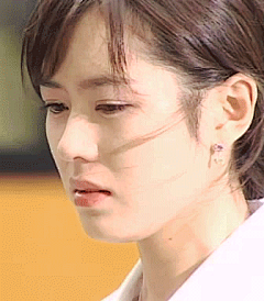 桃始华Fq1xfyPa采集到美女 gif