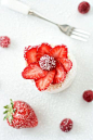 Tartelette: Strawberry Charlottes | Food photography