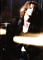 HYDE : Mika Shinohara uploaded this image to 'ENGLAND/Ludzie'.  See the album on Photobucket.