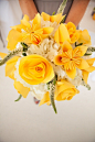 Yellow bouquets perfect for bright and festive weddings   Keywords: #yellowweddings #jevelweddingplanning Follow Us: www.jevelweddingplanning.com  www.facebook.com/jevelweddingplanning/