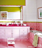 粉色的浴室