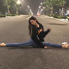 自由的小风采集到sexy girl