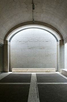 路易斯康设计的金贝尔美术馆，其光线是如何...